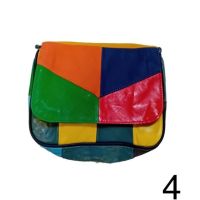 Многоцветна дамска кожена чанта за през рамо, снимка 4 - Чанти - 45857373