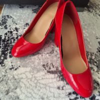 Нови червени обувки на ток, снимка 3 - Дамски обувки на ток - 45302463