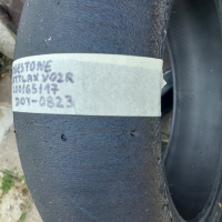 Слик задна гума за мотор задна гума bridgestone battlax 200/65/17, снимка 3 - Гуми и джанти - 45023458