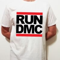 Култова тениска на хипхоп легендарната банда RUN DMC , снимка 1 - Тениски - 45709966