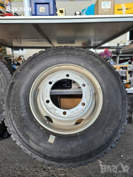 Гума за камион Мерцедес Атего, снимка 1