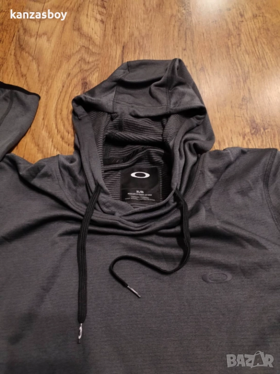 oakley - страхотно мъжко горнище XL, снимка 1