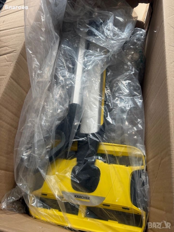 Безжична прахосмукачка/почистваща машина Karcher, снимка 1