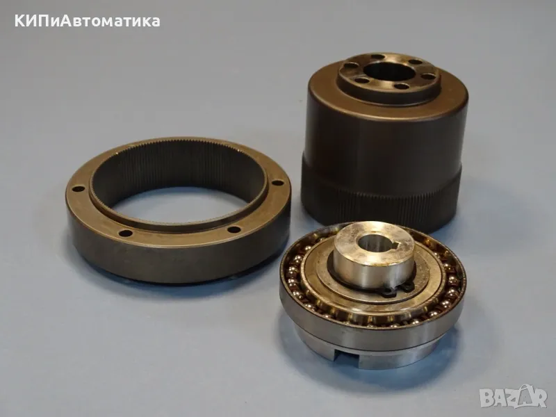 Вълнов редуктор 2 габарит ВРЧ II-155 ”Берое” Harmonic Drive Systems, снимка 1