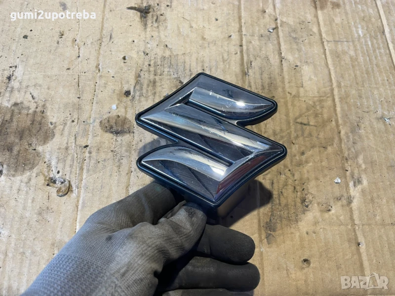 Предна Емблема на Бронята 71743-64R0 SUZUKI SX4 S-Cross JY 2018 998ccm, снимка 1