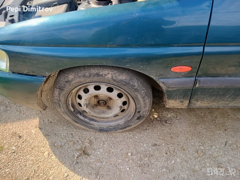 Преден десен калник за Ford Escort VII Estate (01.1995 - 02.1999), снимка 1