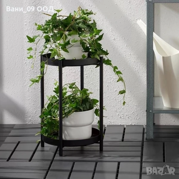 Метален цветарник на 2 нива, снимка 1