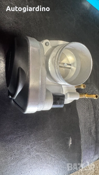 Дроселова клапа STARK SKTB-0430063 / 4059191173761 за Audi, SEAT, Skoda и Volkswagen., снимка 1