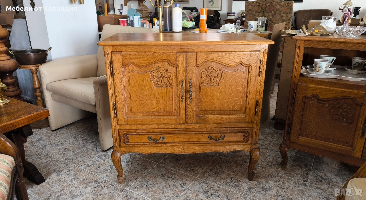 Средно шкафче Луи XV, снимка 1