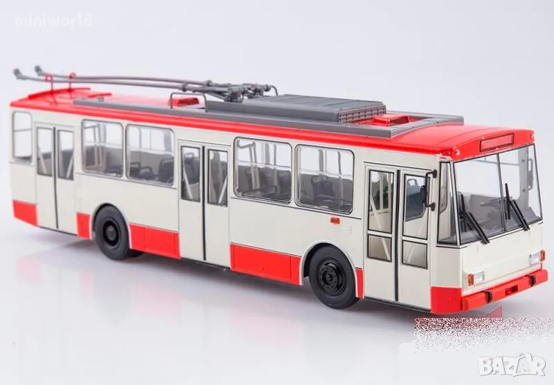 Skoda 14TR тролейбус - мащаб 1:43 на Авто История моделът е нов в кутия, снимка 1