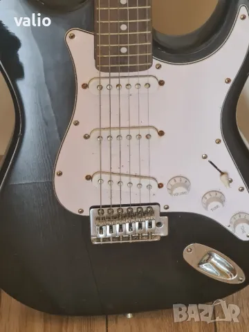 Електрическа китара , снимка 4 - Китари - 50295325