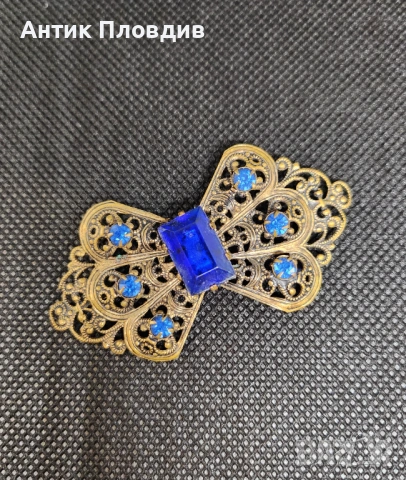 Старинна филигран брошка със син кристал – винтидж бижу, снимка 3 - Други - 53719032