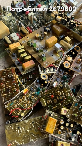 Електронна скрап. Платки. Кондензатори, снимка 4 - Друга електроника - 52837301
