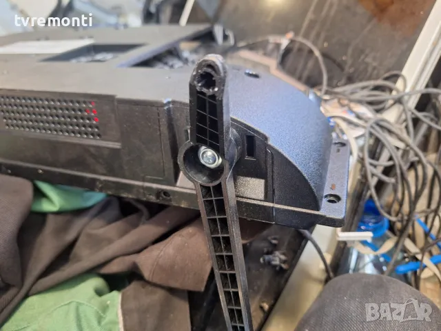 крачета оригинална стойка телевизор JVC модел LT-32VAF3200