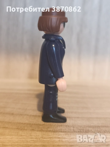 Колекционерска фигурка на Playmobil Woman Police Cop 2009, снимка 3 - Колекции - 53184741