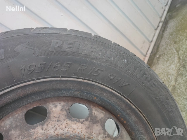 Гуми с джанти за форд фокус , снимка 2 - Гуми и джанти - 54098465