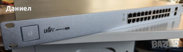 24 портов PoE switch Ubiquiti Unifi US-24-500W, снимка 3 - Суичове - 53152807