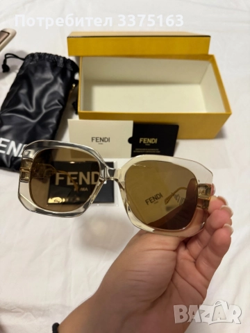 Очила Fendi, снимка 8 - Слънчеви и диоптрични очила - 51824510