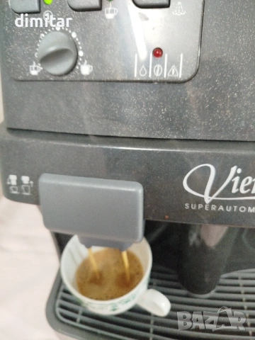  Кафе машина Saeco Vienna Superautomatica, снимка 5 - Кафемашини - 53913236