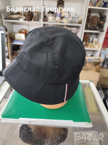 Нова оригинална шапка идиотка Tommy Hilfiger, снимка 3 - Шапки - 54277662