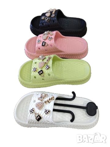 Плажни дамски чехли със забавни декорации и стил, снимка 2 - Джапанки - 46379709