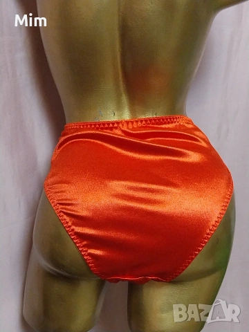 XL Червена сатенена бикина , снимка 4 - Бельо - 53613731