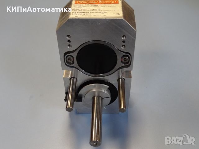 мотор редуктор MITSUBISHI HC-MFS43-S13 AC servo motor SPN 05640.0011 worm gear box, снимка 2 - Резервни части за машини - 46742797