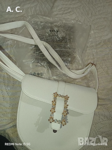 Дамска чанта през рамо Daisy, снимка 2 - Чанти - 53462811