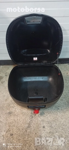 багажен куфар за мотоциклет скутер, снимка 2 - Части - 52346523
