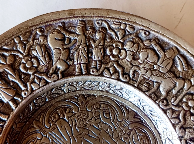 Антична месингова чинийка индо-персийски стил, снимка 7 - Други ценни предмети - 54113236