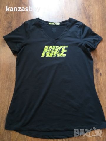 Nike Pro Short Sleeve V-Neck - страхотна дамска тениска КАТО НОВА ХЛ, снимка 3 - Тениски - 46276416