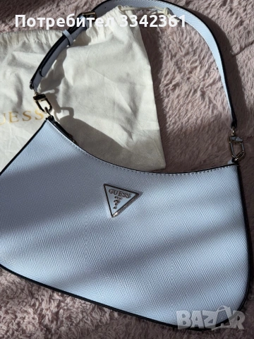 Чанта Guess, снимка 2 - Чанти - 53799114