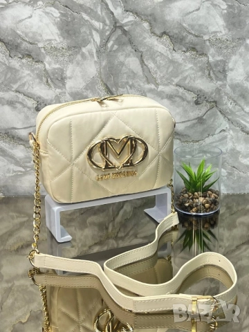 чанти love moschino , снимка 4 - Чанти - 51824257