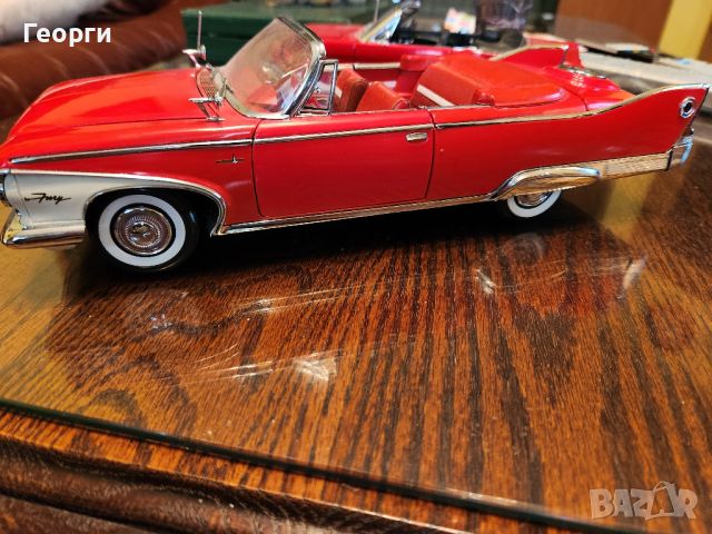 Plymouth Fury Convertible 1/18 1960 Sun Star, снимка 2 - Колекции - 45694194