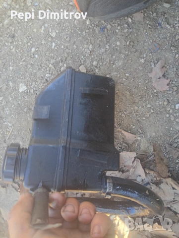 Казанче хидравлична течност volvo s60 2001 година, снимка 3 - Части - 53832549