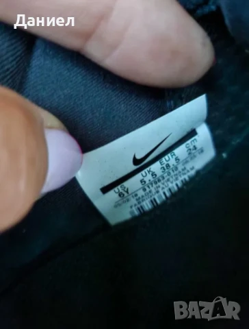 Маратонки Nike черни 38.5, снимка 5 - Детски маратонки - 51014866
