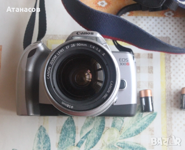 Canon EOS 300V + обектив EF 28-90mm, снимка 2 - Фотоапарати - 52546663