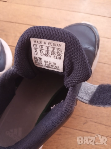 Детски маратонки Adidas , снимка 4 - Детски маратонки - 51754225