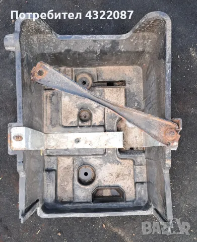 Стойка акумулатор от FORD FIESTA Форд Фиеста 1.2 60 к.с 2009-2013Г