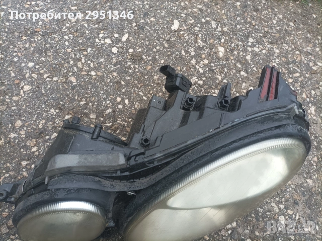 Фар Mercedes W211, снимка 2 - Части - 53915064