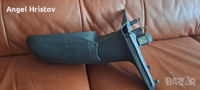 Огледало за Рено Лагуна 2_20 евро, снимка 4 - Автомобили и джипове - 53573669
