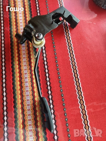 Педал за газта (Toyota Yaris 1.4 diesel ), снимка 3 - Части - 52141942