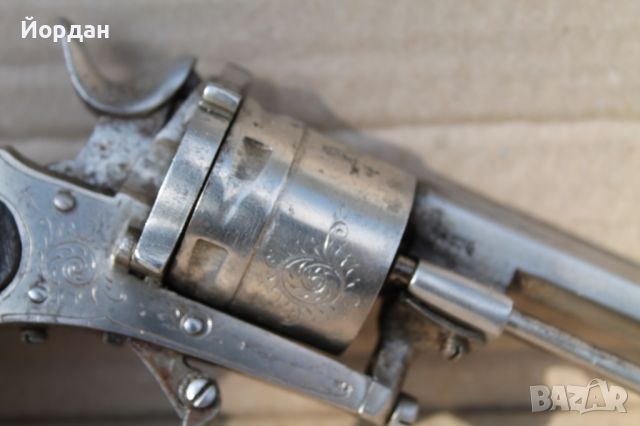 Белгииски револвер, снимка 4 - Антикварни и старинни предмети - 45469271
