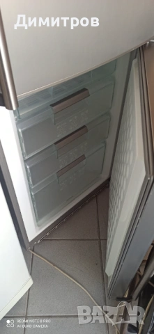 Продавам хладилник с фризер Сименс, снимка 2 - Хладилници - 54148351