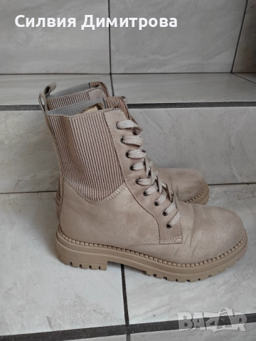 Дамски боти LC WAIKIKI, снимка 4 - Дамски боти - 52062990