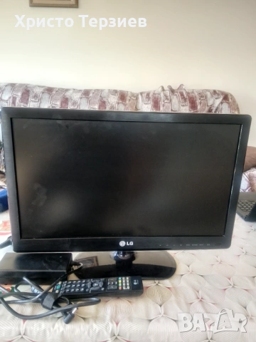 Телевизор 22инча