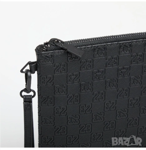 Калъф Jordan Jam Monogram Pouch , снимка 2 - Чанти - 53807578