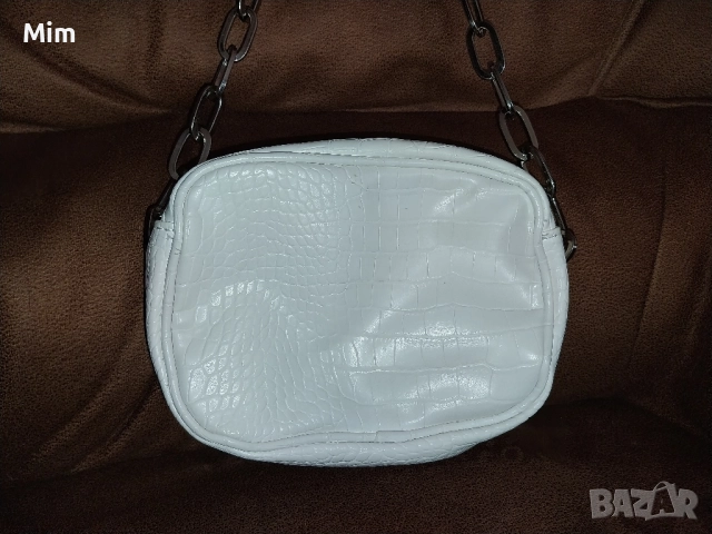 Berchka Бяла чанта с дълга дръжка , снимка 3 - Чанти - 52033028