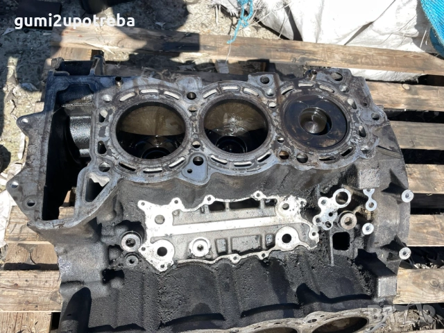 Окомплектован Блок OM642.921 R6428105 MERCEDES E class W211 V6 4matic, снимка 4 - Части - 51772279
