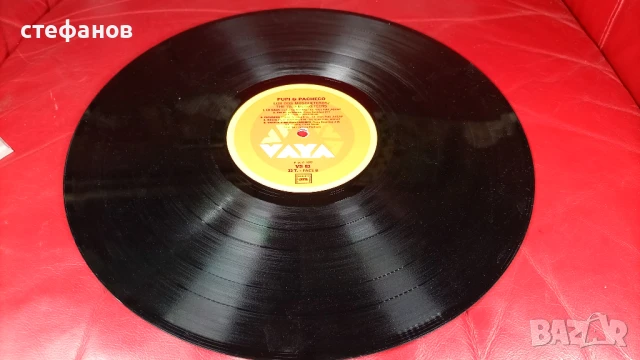 Дългосвиреща грамофонна плоча PUPI&PACHECO  „the two musketeers”, Франция, снимка 6 - Грамофонни плочи - 51143276